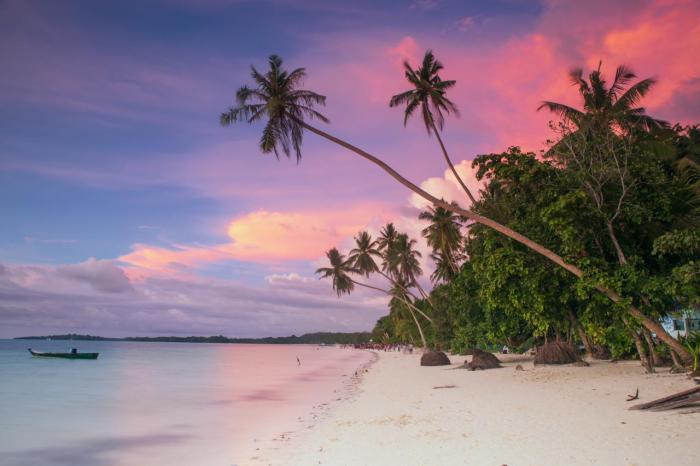 Pantai maluku tual southeast indahnya utara