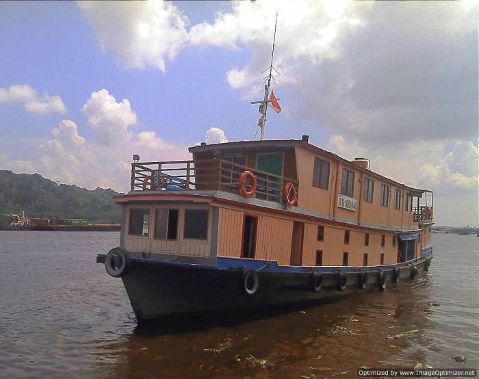 Mahakam river cruise east tour tours kalimantan days orangutan borneo indonesia