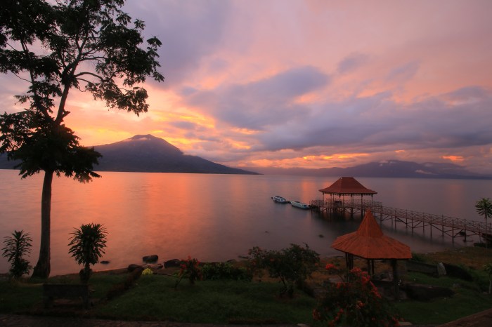 Ranau lake sumatra south