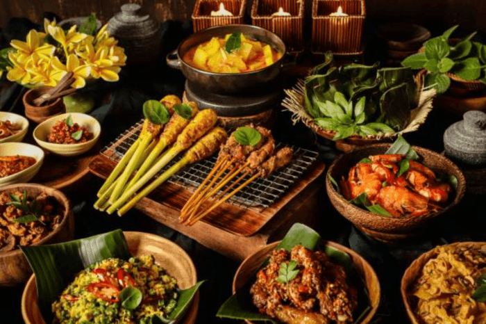 Medan food street culinary paradise try must sumatra indonesia