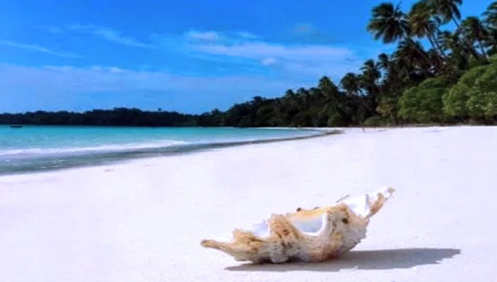 Maluku pasir panjang pantai kei alam tual tenggara keindahan terkenal smoothest putih jejakpiknik disimpan pesona