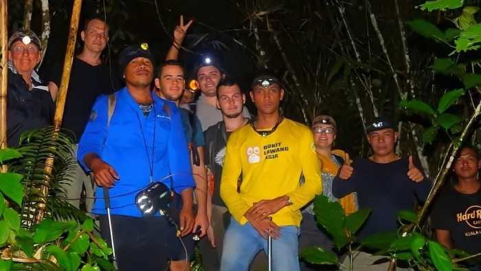 Jungle trekking bukit lawang andaman sumatra havelock travellers islands orangutan gunung leuser credit