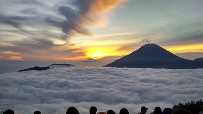 Sikunir bukit dieng wisata sunrise wonosobo terbaik indah sang pencipta karya favorit gunung desa menata sembungan kawasan keindahan
