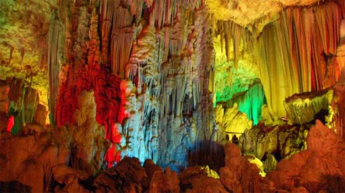 Gong goa pacitan tiket akses pesona