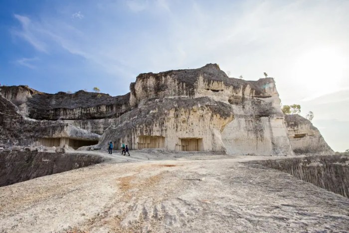 Bukit jaddih madura liburmulu tempat wisata alam