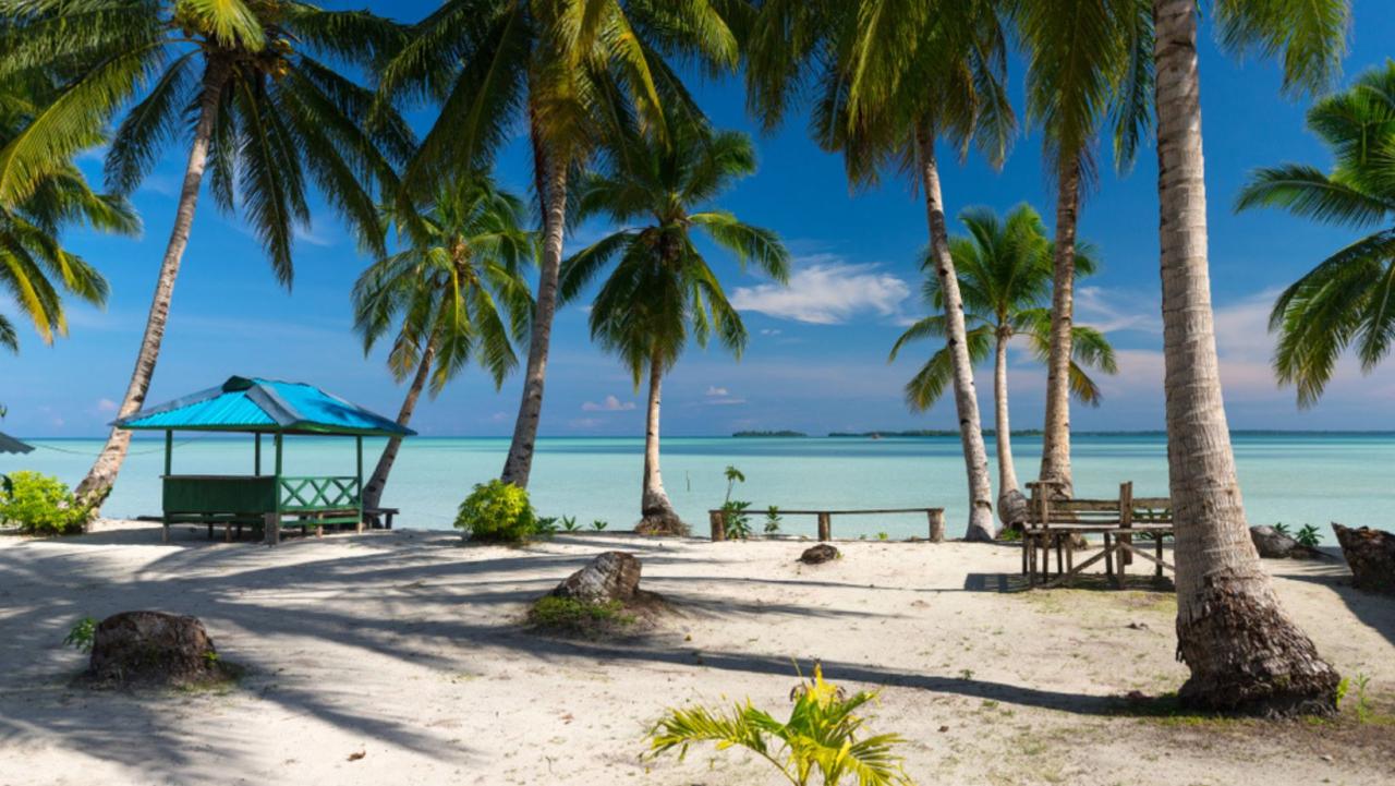 Beach indonesia pantai landscape beauty bloat