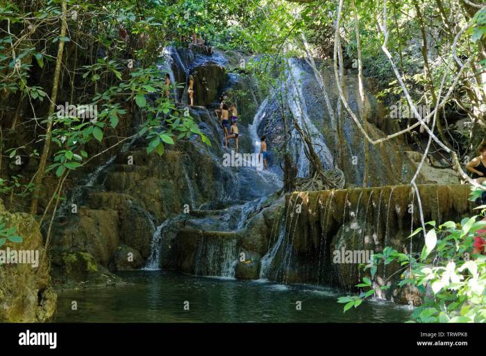 Amanwana moyo sumbawa pulau ntb destinasi eksklusif dikunjungi artis luxuryhunt akhir banyak tripadvisor